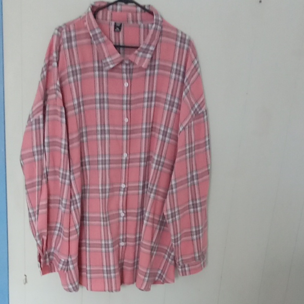 Shein Curve Plaid 5 Xl Shirt